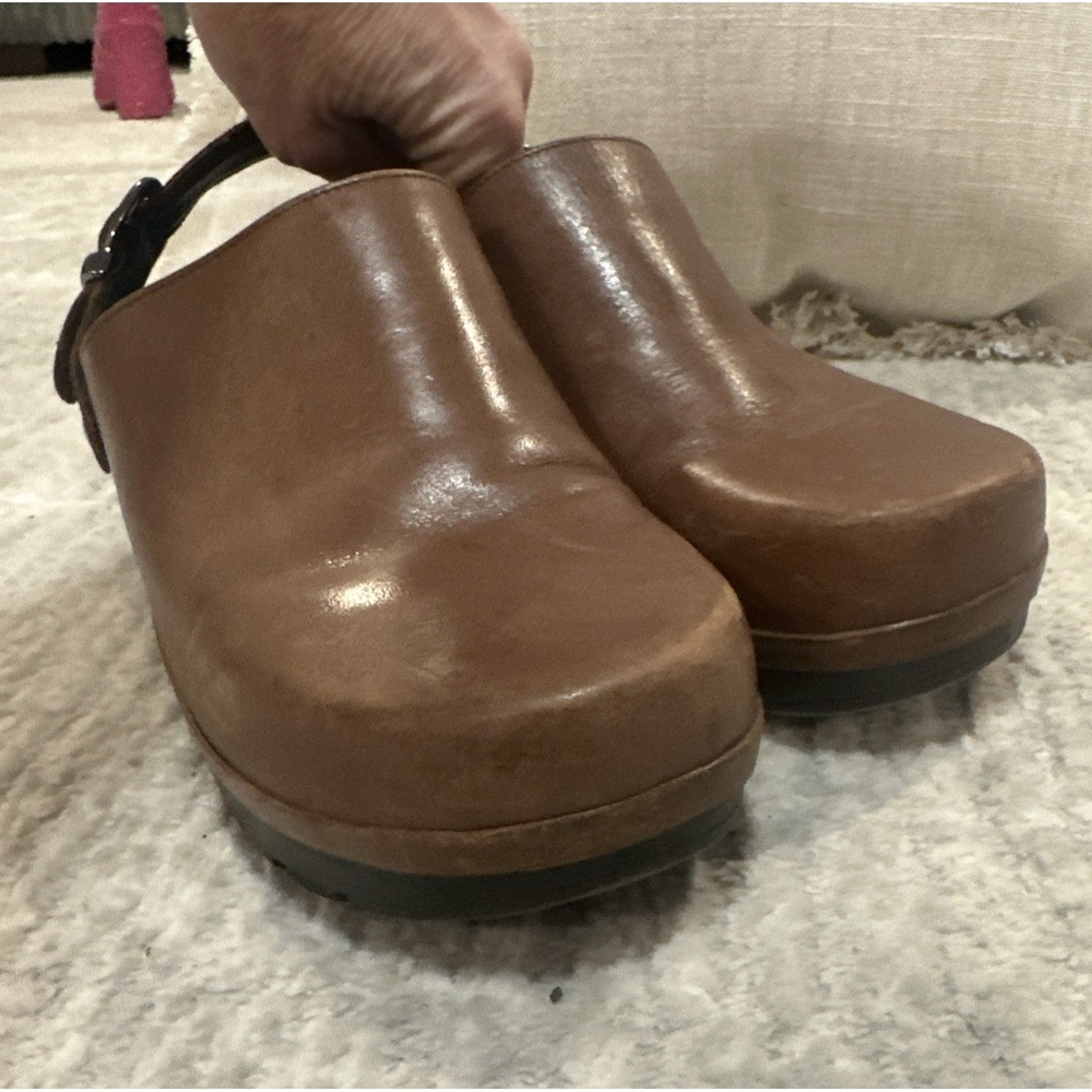 Dockers Leather Clogs Brown Comfort Heel Strap SlingBack Buckle Womens Size 8